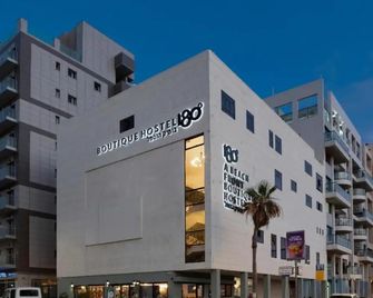 180 Boutique Hostel - Tel Aviv - Building
