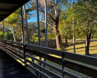 A Traditional Family Holiday - Hawks Nest - ระเบียง