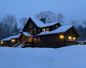 Waterfront Sugarloaf Estate Pool, Hot Tub 7000sqft 3-story - Kingfield - Gebäude