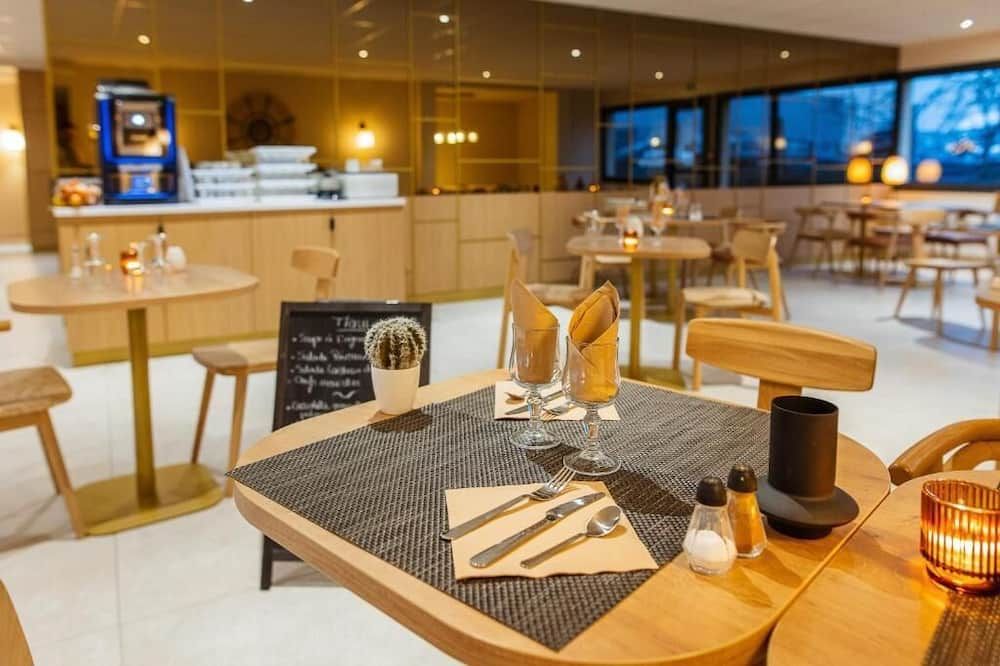 B Hotel Troyes Aeroport