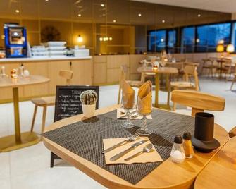 B Hotel Troyes Aeroport - La Chapelle-Saint-Luc - Restaurante