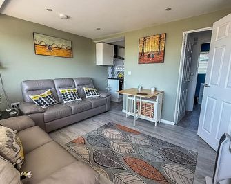 Lovely Chalet With Free Wi-Fi At Green Farm Park, Norfolk Ref 43395G - Great Yarmouth - Salon