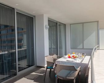 Club Hotel Marazul - Callao Salvaje - Balkon