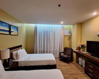 Alunsina Hotel and Spa - Roxas City - Bedroom