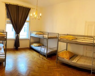Central Hostel - Pécs - Habitación