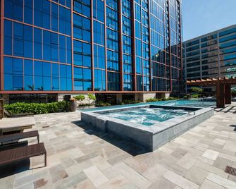 1br/1ba One Ala Moana Penthouse - הונולולו - בריכה