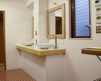 Good Diner Inn Copain - Tokio - Bad