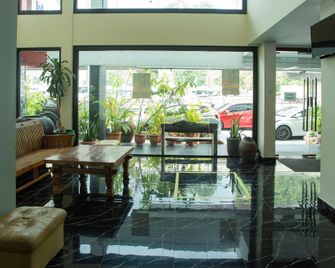 OYO 90151 Hill Inn Batu Caves - Batu Caves - Lobby
