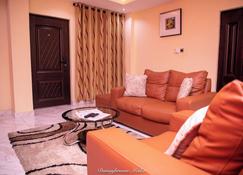 Washington Court - Deluxe One Bedroom Apartment - Accra - Living room