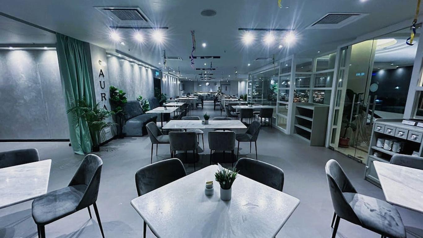 فندق ميغا فيو