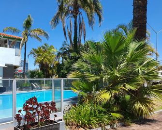 Econo Lodge Rivervale - Rivervale - Piscina