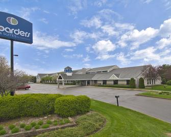 Boarders Inn and Suites by Cobblestone Hotels - Faribault - Faribault - Gebäude