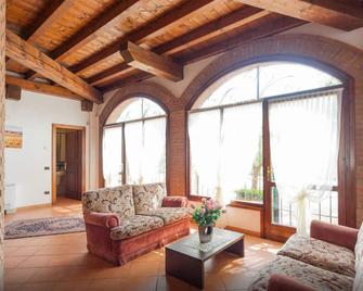 Cascina Tabachera X8 Country Villa Garda Lake - Pozzolengo - Soggiorno