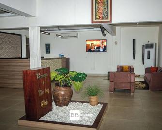 Bluebay Hotel Abidjan - Αμπιτζάν - Σαλόνι ξενοδοχείου
