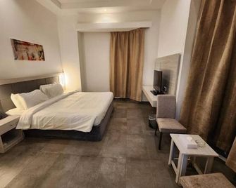 فندق فينيسيا - المنامة - غرفة نوم