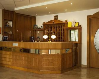Komfort Hotel Platan - Harkány - Front desk