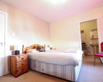 The Bridge Inn - Tillicoultry - Bedroom