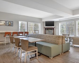 Best Western Plus Pioneer Park Inn - Fairbanks