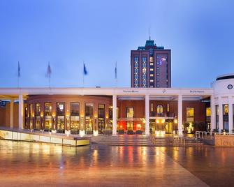Theaterhotel De Oranjerie - Roermond - Building