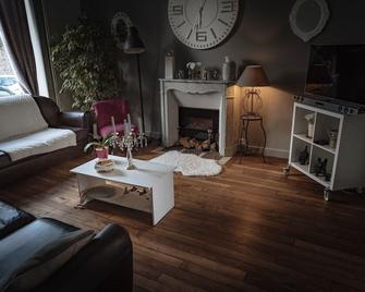 La Villa Côté Cour - Dinan - Salon