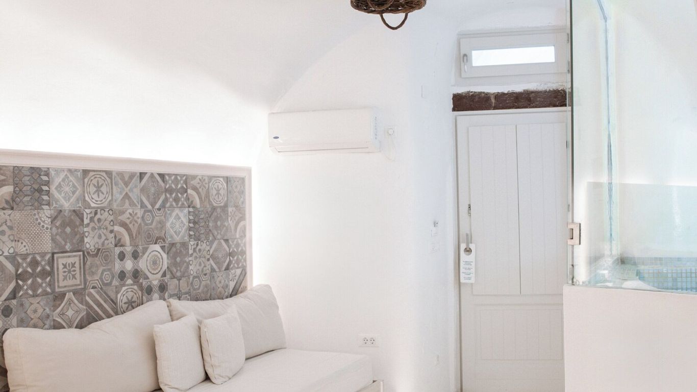 Aperto Suites - Adults Only