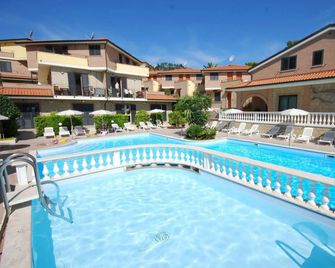 Il Borgo Residence - Tortoreto - Bazén