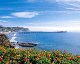 Breathtaking Ocean View! 2 Classy Units, Near Pirates Cove Beach, Pool, Kitchen - Avila Beach - Keuken