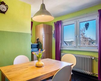 Blackforest Ferienwohnung - Sankt Georgen im Schwarzwald - Salle à manger