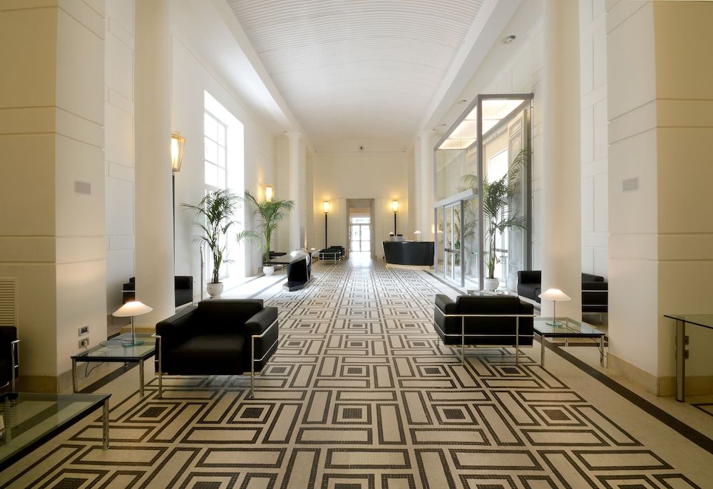 Palazzo Esedra - Napoli - Lobi