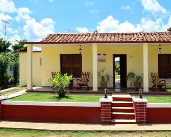 Casa La Carburita - Viñales - Edificio