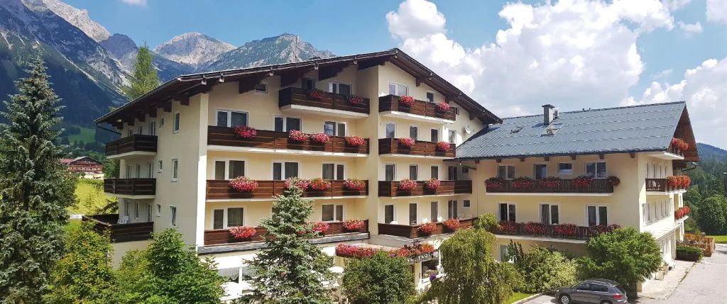 Hotel Post Ramsau - رامساو ام داتشستين - مبنى
