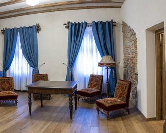 The Throne Boutique Hotel - Sighisoara - Living room