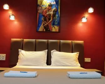 Landmark Asia Serviced Apartments - Mumbai - Schlafzimmer