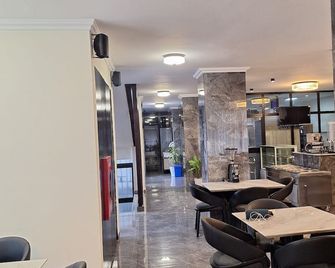 Point Central Hotel - Addis Ababa