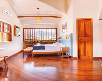 بوزادا فالاكوتو - باراتي - غرفة نوم