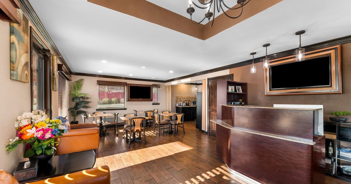 Scottish Inns - Decatur £42. Decatur Hotel Deals & Reviews - KAYAK