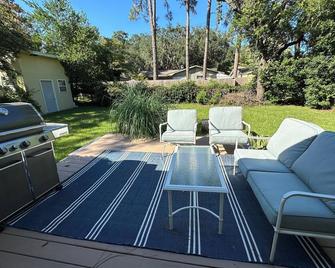 Midtown Savannah Rental - near hospitals, HAAF,10 min to downtown- March checkin - Savannah