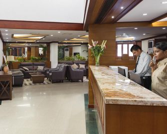 Hotel Malabar Gate - Kozhikode - Rezeption