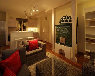 Chalet Inn - Innsbruck - Wohnzimmer