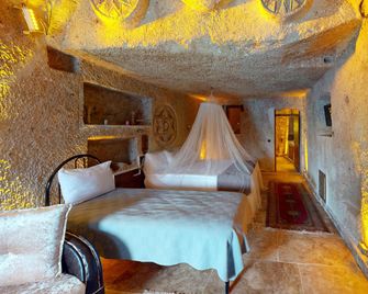Masal Cave Suites - Urgup - Ložnice