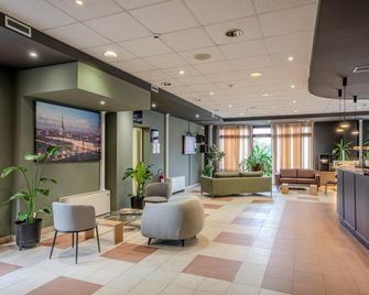 Tulip Inn Turin South - Moncalieri - Lobby