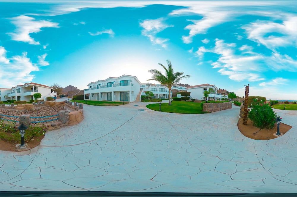 Ecotel Dahab Bay View Resort - דהב