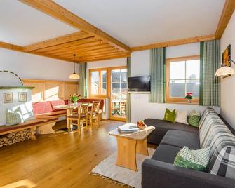 Linharterhof - Haus Im Ennstal - Wohnzimmer