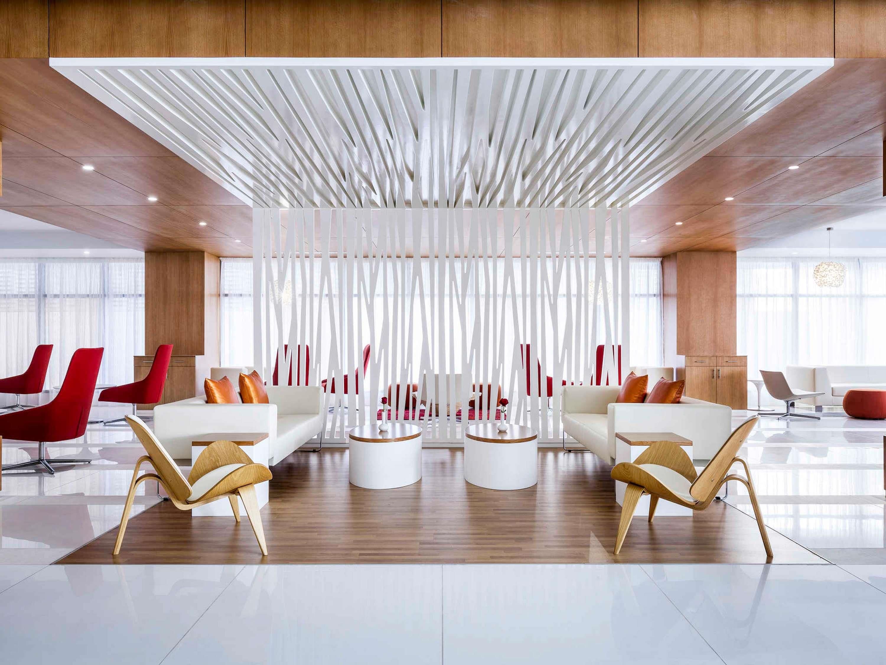 Novotel Jeddah Tahlia Street thumbnail 3