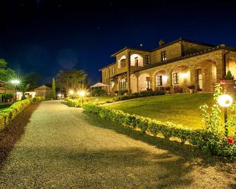 Agriturismo Sanguineto - Montepulciano - Gebouw