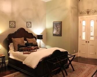 The Grand Magnolia Ballroom & Suites - Pascagoula - Bedroom