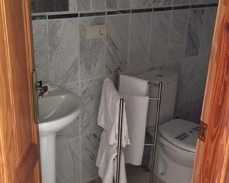 Loft Type Room - Villalonga - Baño