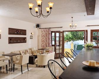 Cleopatra Apartments - Hersonissos - Lobby