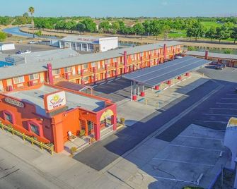 Sunstar Inn - Los Banos