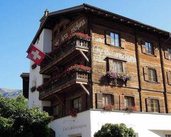 Hotel Chesa Grischuna - Klosters-Serneus - Bâtiment